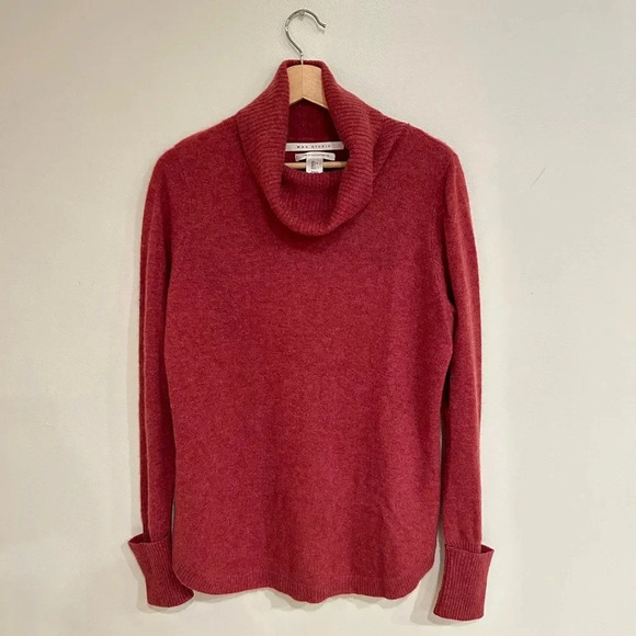 Max Studio 2- ply cashmere turtleneck sweater size L - Picture 1 of 6